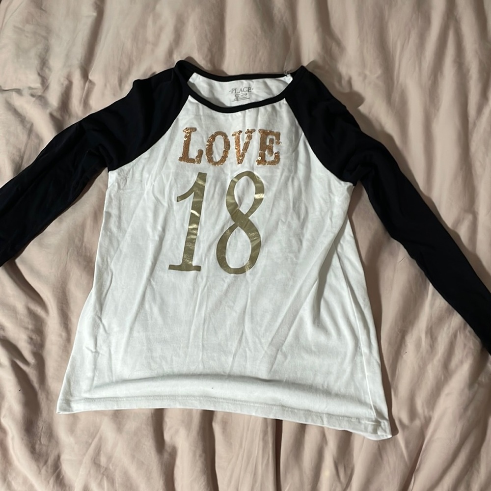 Long sleeve tee